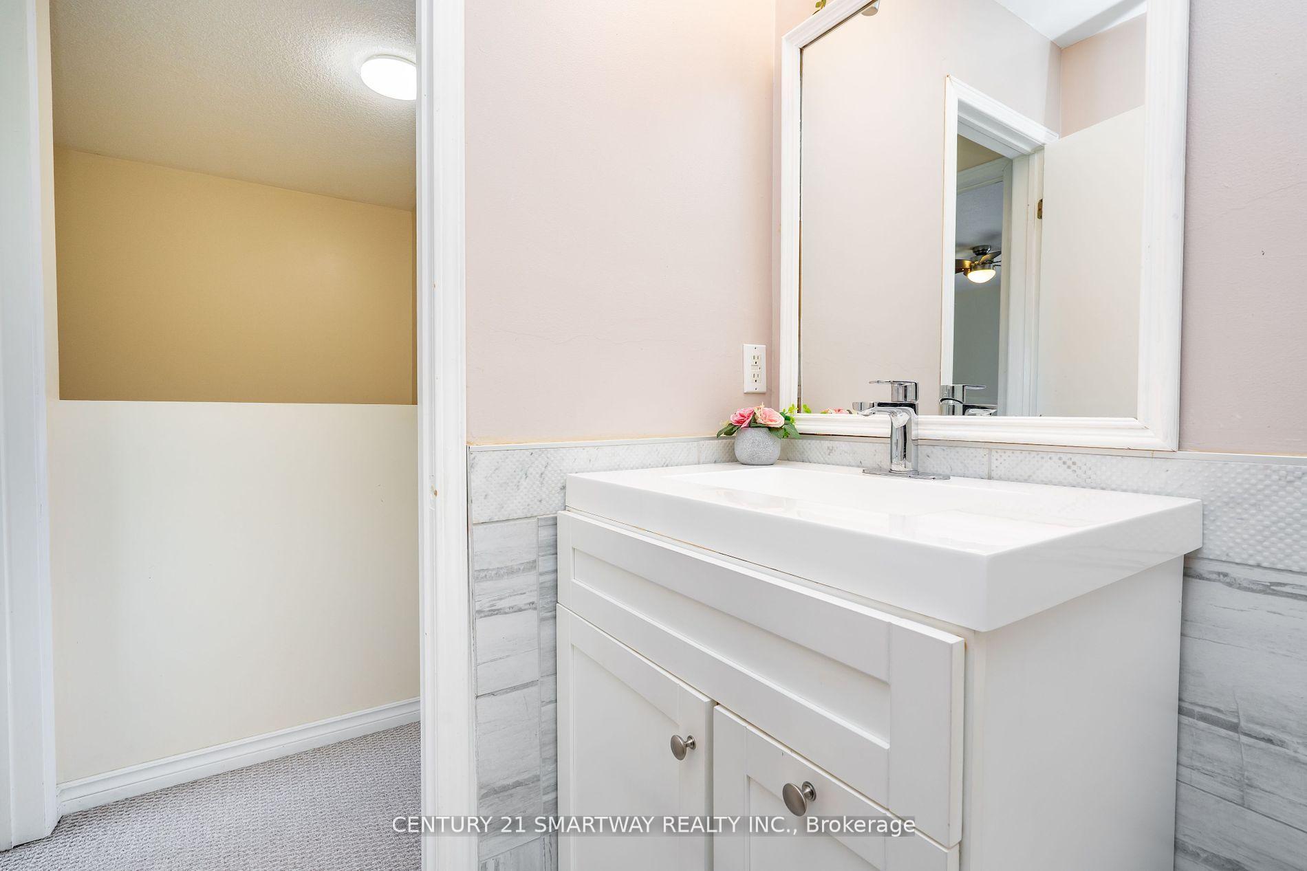 Photo 15 of 56 Pickett Crescent, Barrie, Painswick North — HOMEH