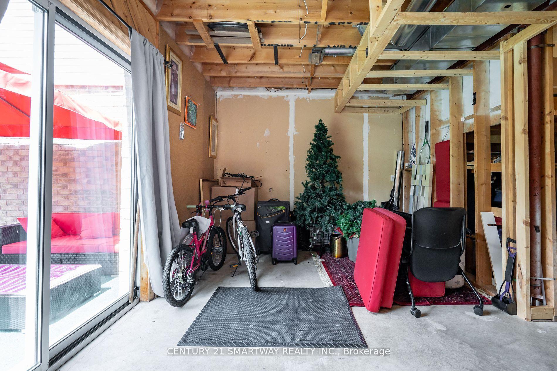 Photo 22 of 56 Pickett Crescent, Barrie, Painswick North — HOMEH