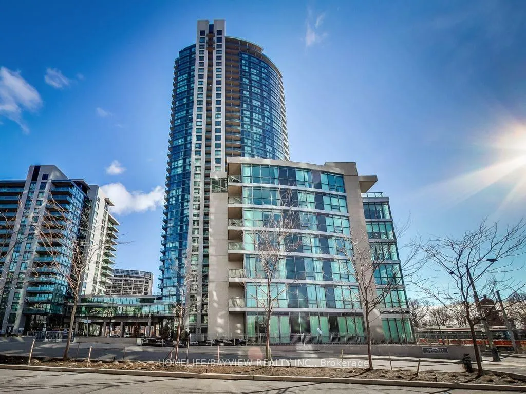 Front of Unit 1174, 209 Fort York Boulevard