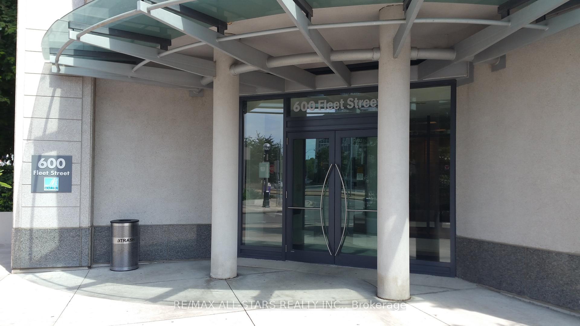 Photo 1 of Unit 420, 600 Fleet Street, Toronto, Niagara — HOMEH