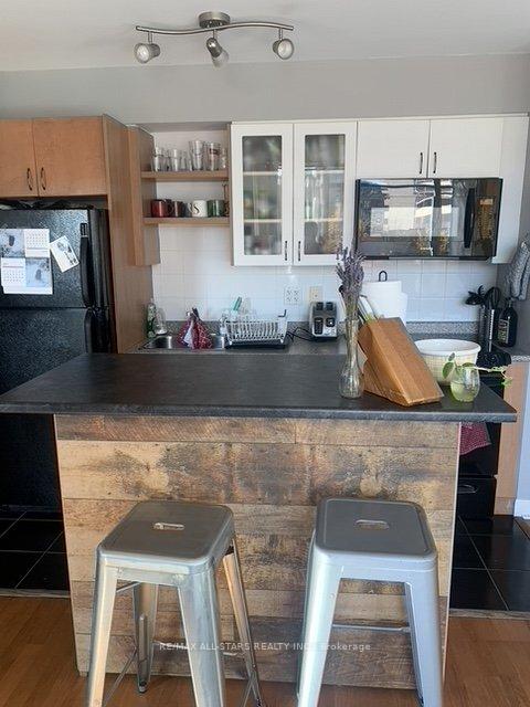 Photo 7 of Unit 420, 600 Fleet Street, Toronto, Niagara — HOMEH