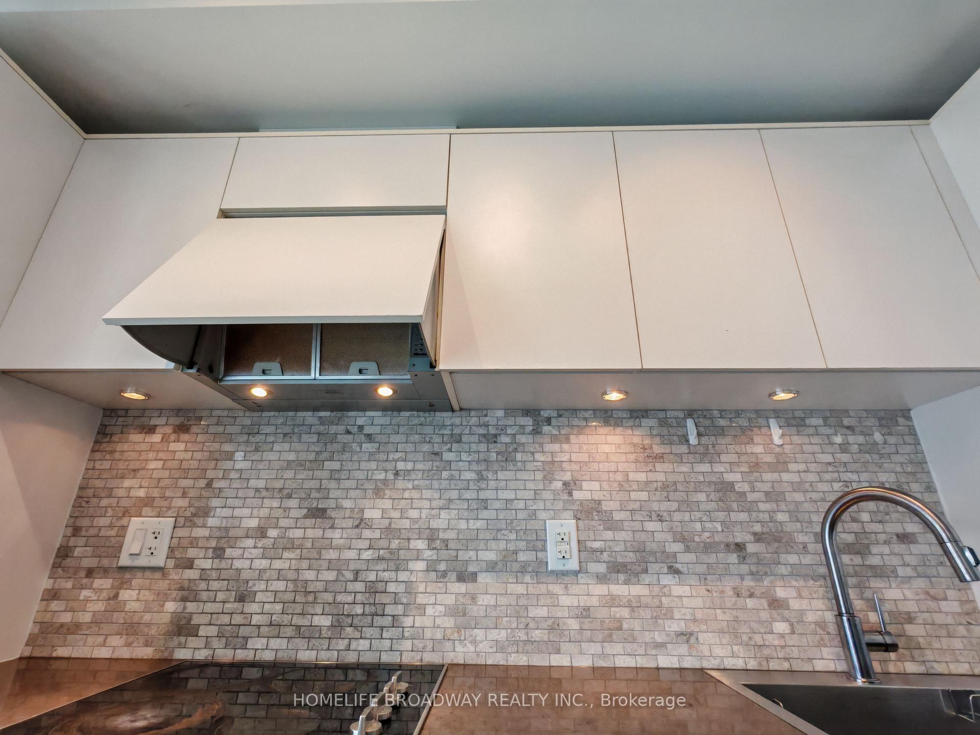 Photo 7 of Unit 3403, 21 Widmer Street, Toronto, Waterfront Communities — HOMEH