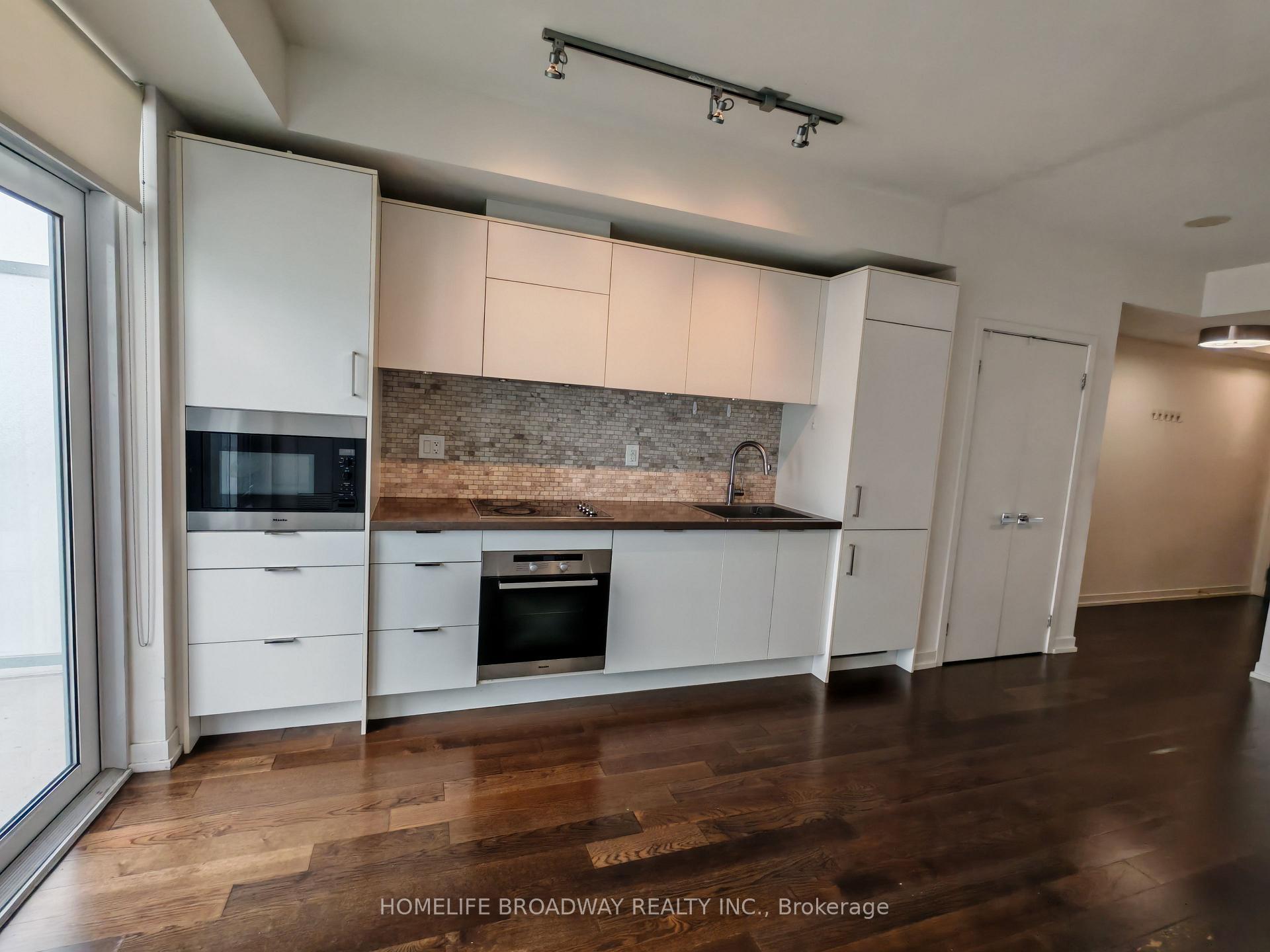 Photo 8 of Unit 3403, 21 Widmer Street, Toronto, Waterfront Communities — HOMEH