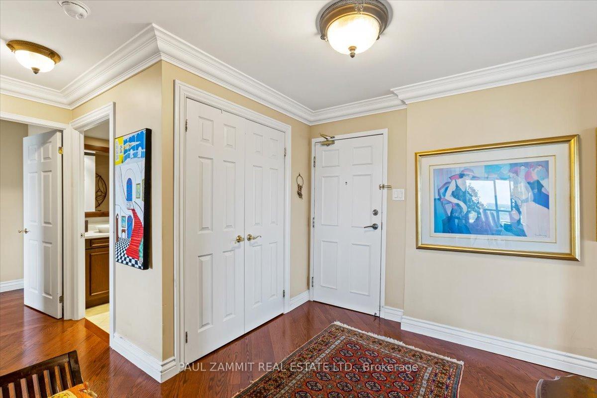 Photo 3 of Unit 1109, 1 Clark Avenue W, Vaughan, Crestwood-Springfarm-Yorkhill — HOMEH