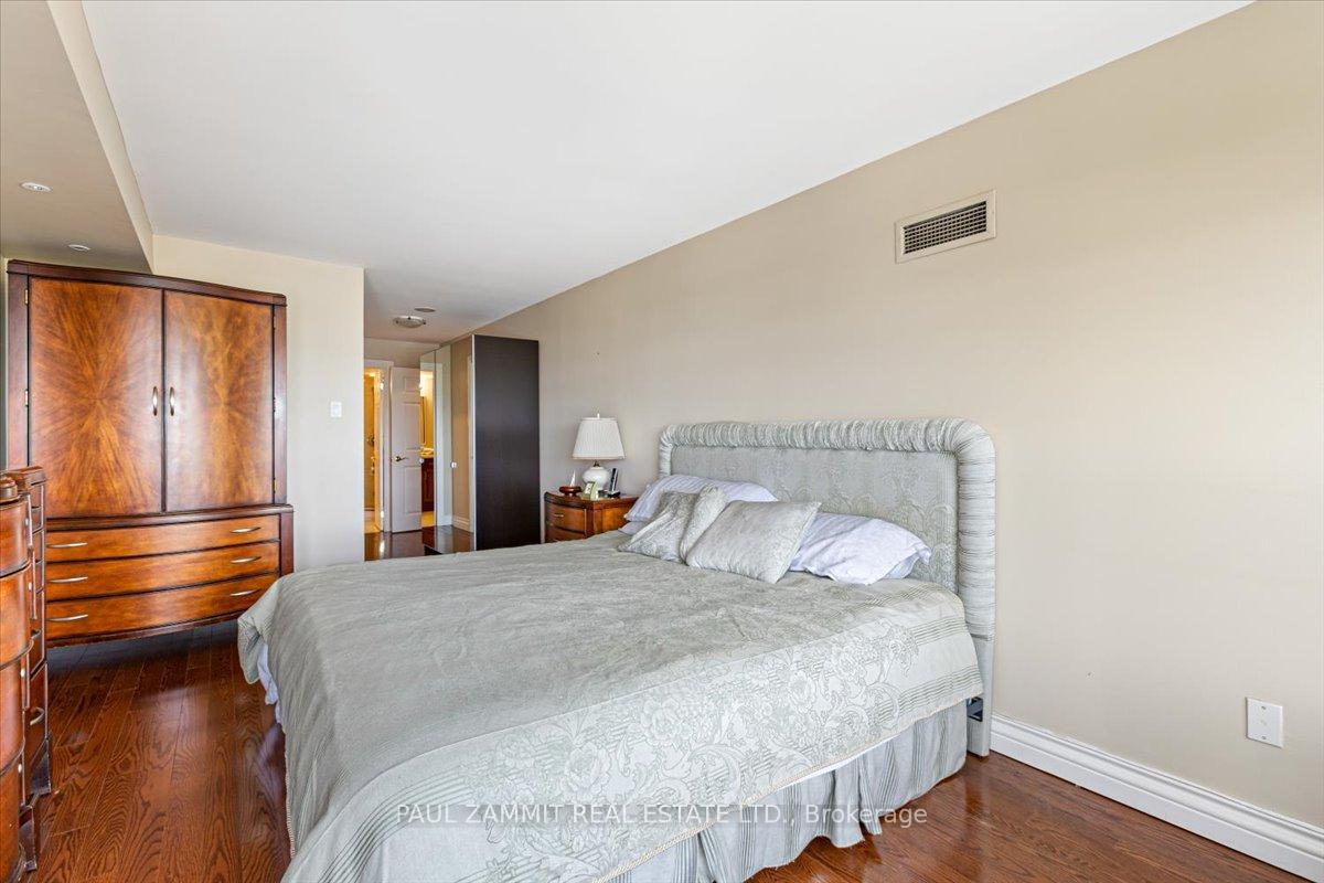 Photo 19 of Unit 1109, 1 Clark Avenue W, Vaughan, Crestwood-Springfarm-Yorkhill — HOMEH