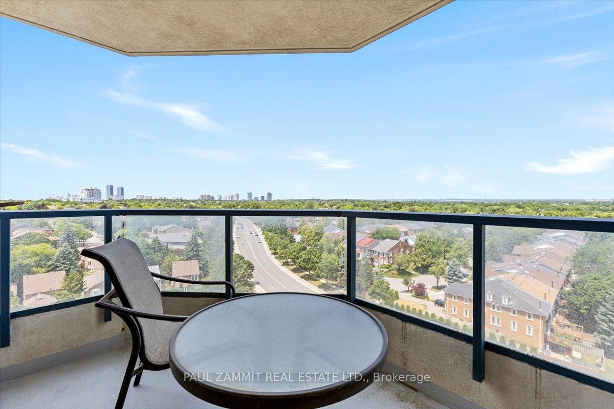 Photo 24 of Unit 1109, 1 Clark Avenue W, Vaughan, Crestwood-Springfarm-Yorkhill — HOMEH