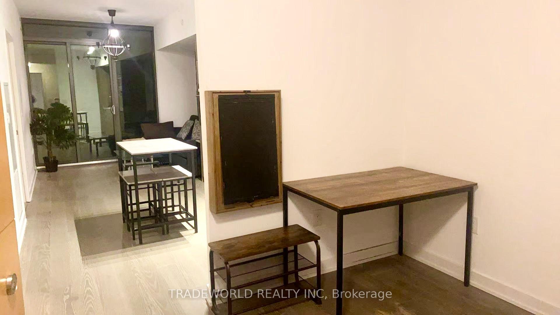 Photo 3 of Unit 5409, 11 Wellesley Street, Toronto, Bay Street Corridor — HOMEH