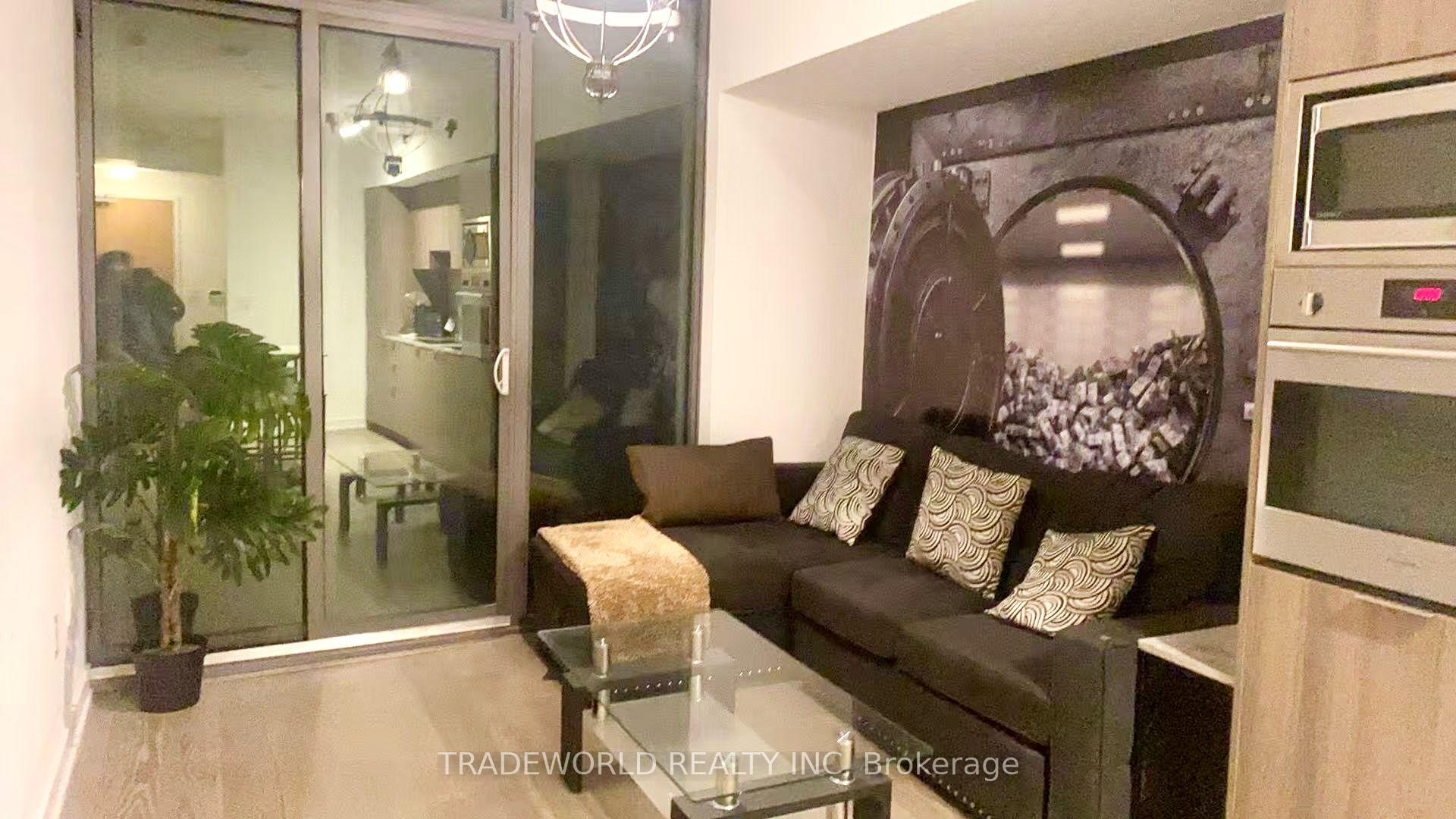 Photo 5 of Unit 5409, 11 Wellesley Street, Toronto, Bay Street Corridor — HOMEH