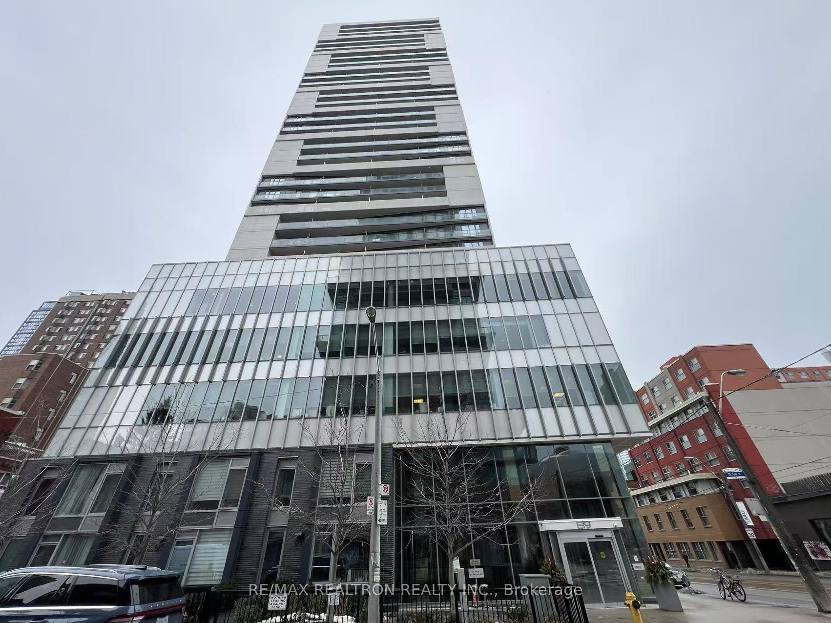 Front of Unit 1609, 89 Mcgill Street