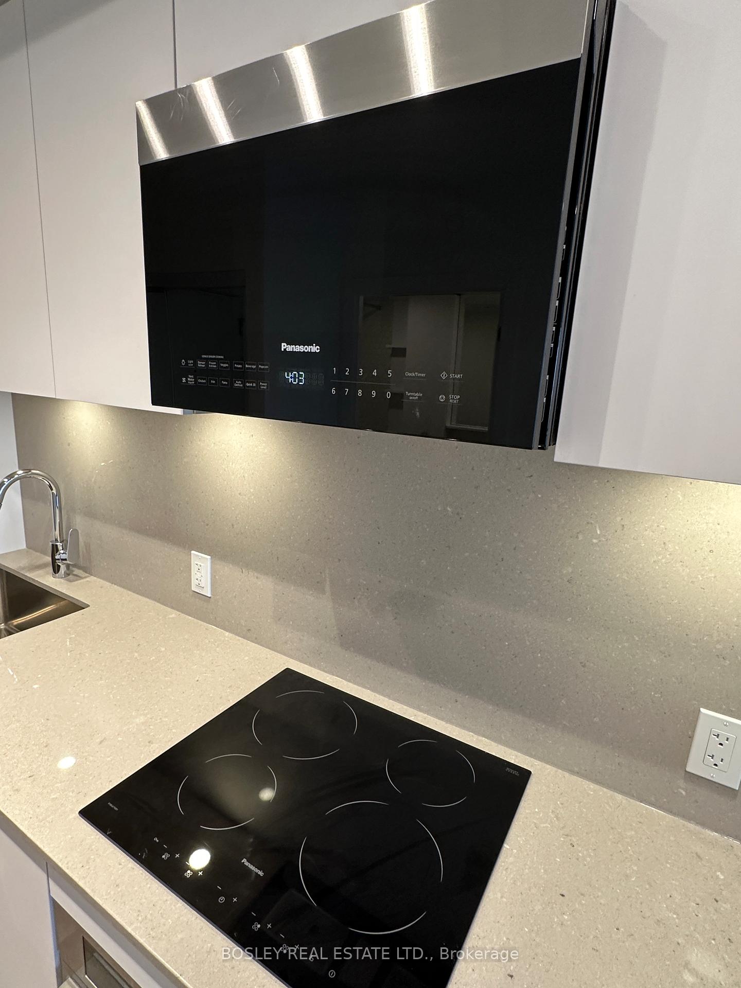 Photo 3 of Unit 1609, 9 Clegg Road, Markham, Unionville — HOMEH
