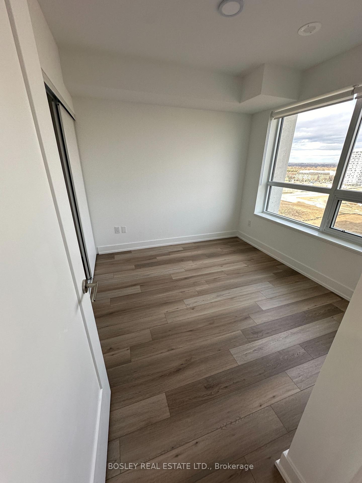 Photo 11 of Unit 1609, 9 Clegg Road, Markham, Unionville — HOMEH