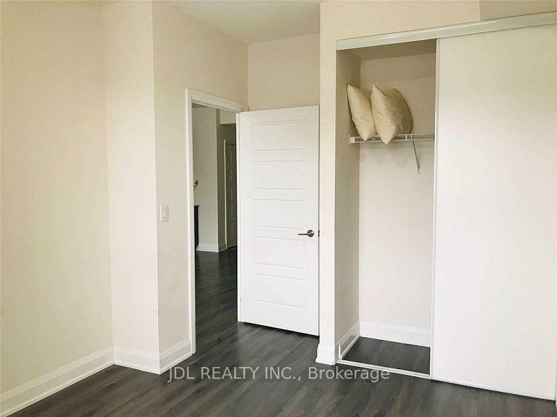 Photo 9 of Unit 601, 1 Uptown Drive, Markham, Unionville — HOMEH