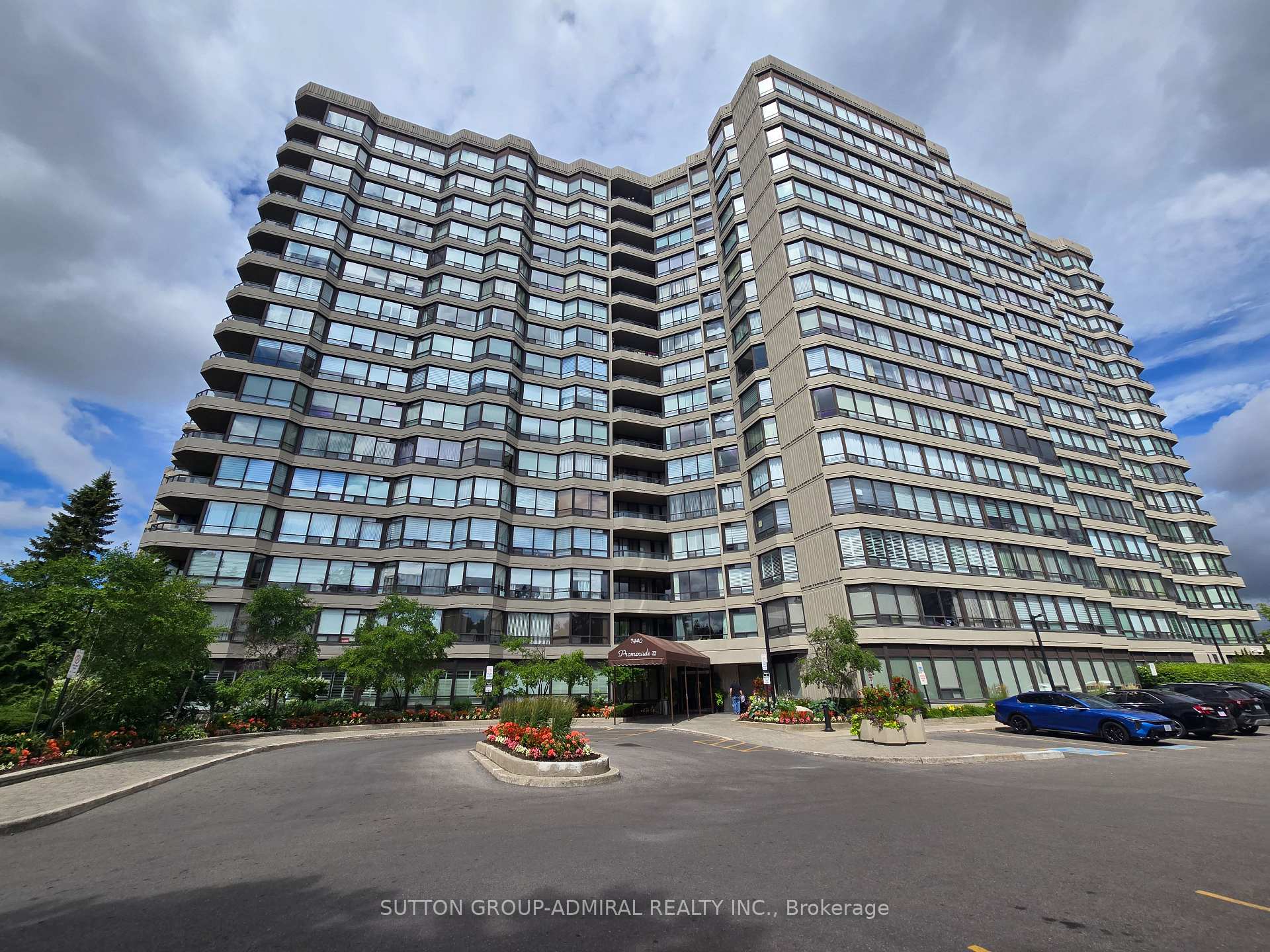 Photo 1 of Unit 701, 7440 Bathurst Street, Vaughan, Brownridge — HOMEH