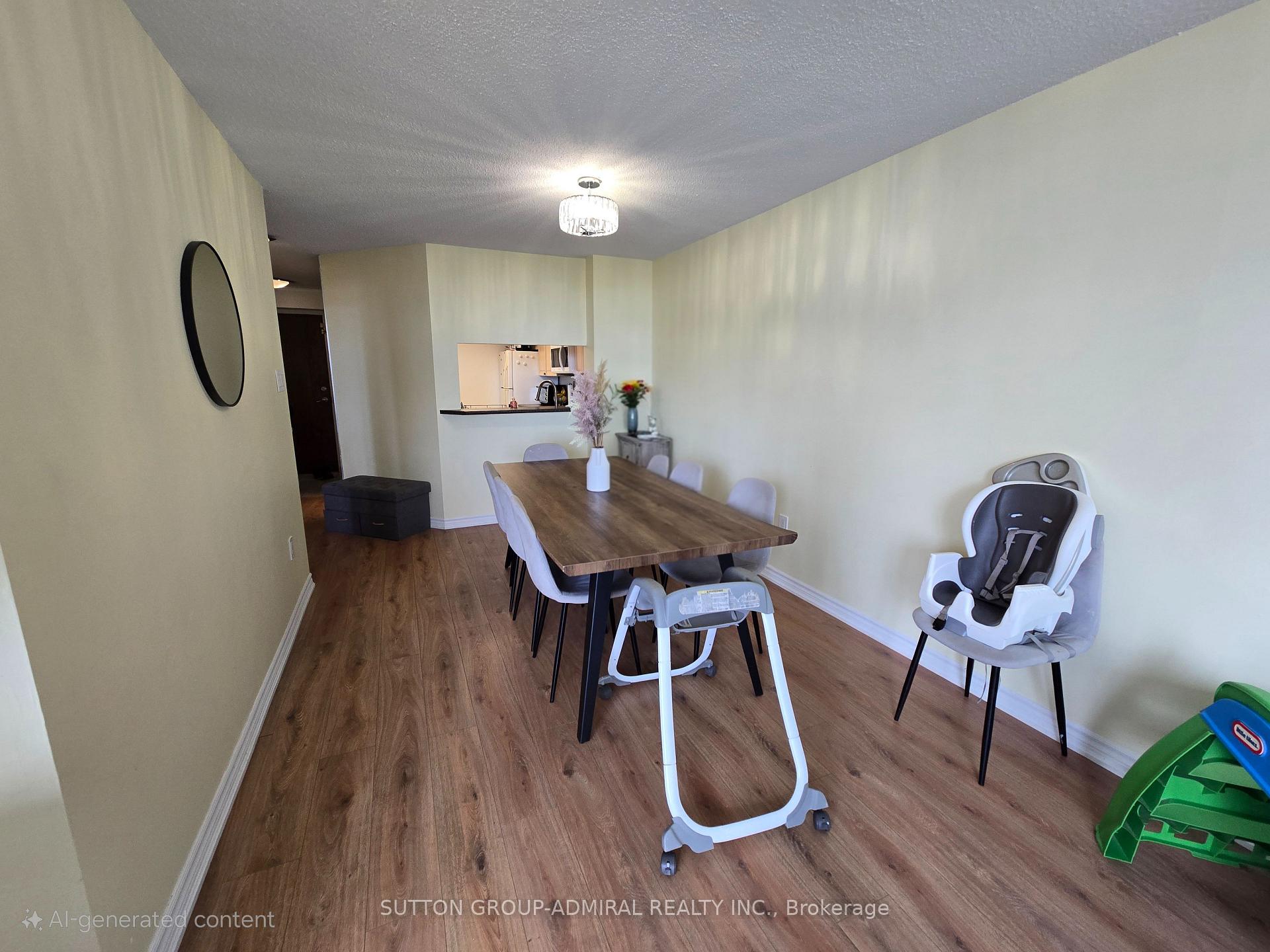 Photo 6 of Unit 701, 7440 Bathurst Street, Vaughan, Brownridge — HOMEH