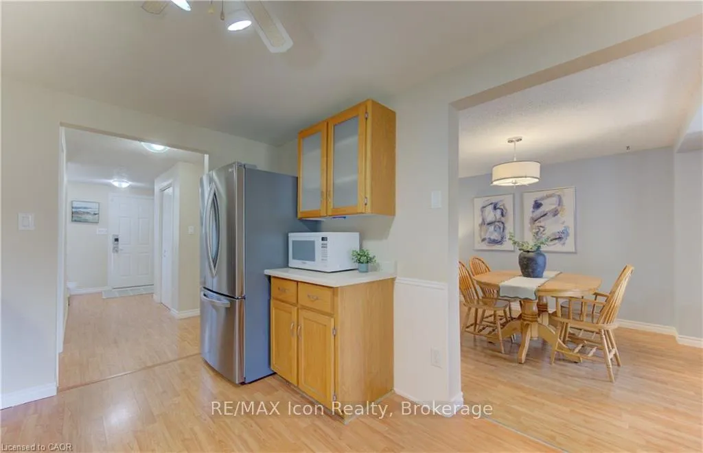 Photo 11 of 9 Camrose Court, Kitchener — HOMEH