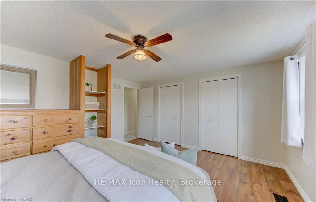 Photo 14 of 9 Camrose Court, Kitchener — HOMEH