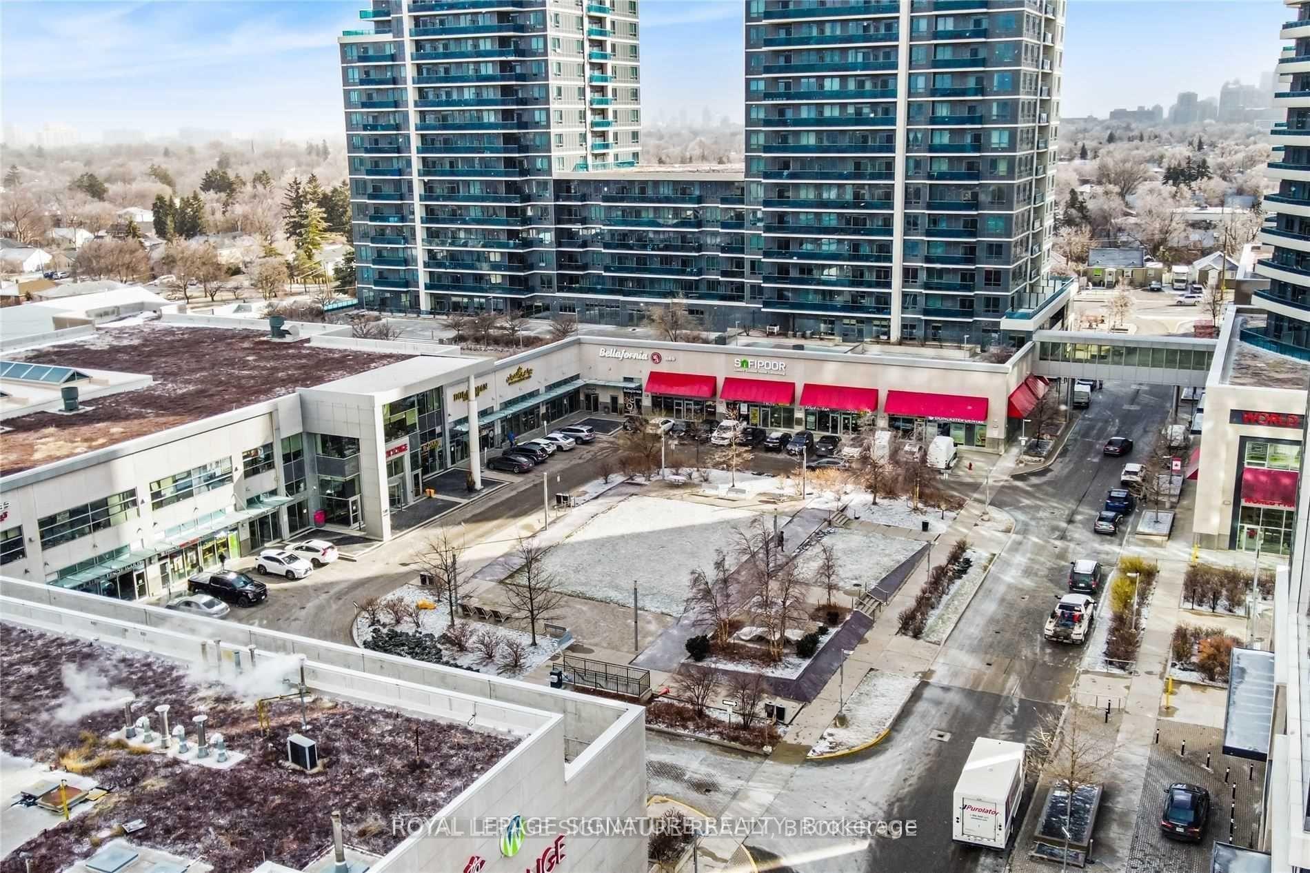 Photo 6 of Unit 1407, 7171 Yonge Street, Markham, Thornhill — HOMEH