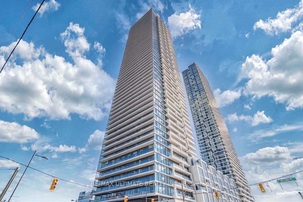 Front of Unit 5312, 950 Portage Parkway