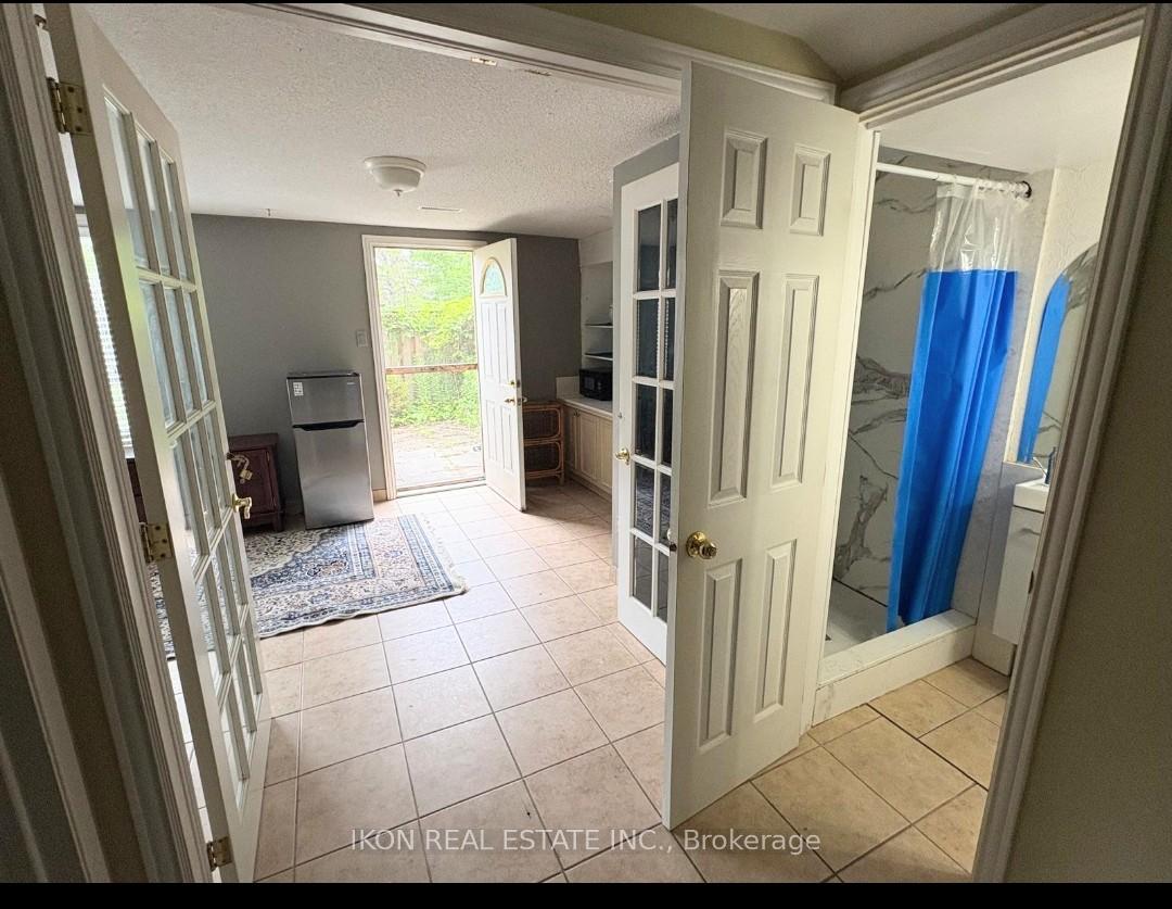 Photo 10 of Unit 86, 98 Henderson Drive, Aurora, Aurora Highlands — HOMEH