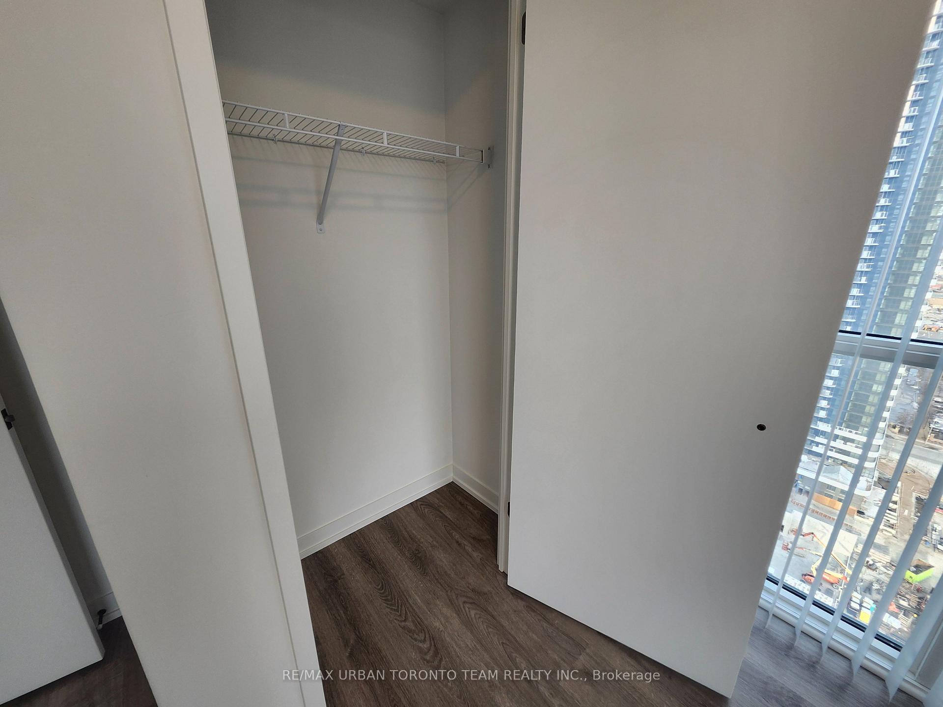 Photo 9 of Unit 2703, 195 Commerce Street, Vaughan, Vaughan Corporate Centre — HOMEH
