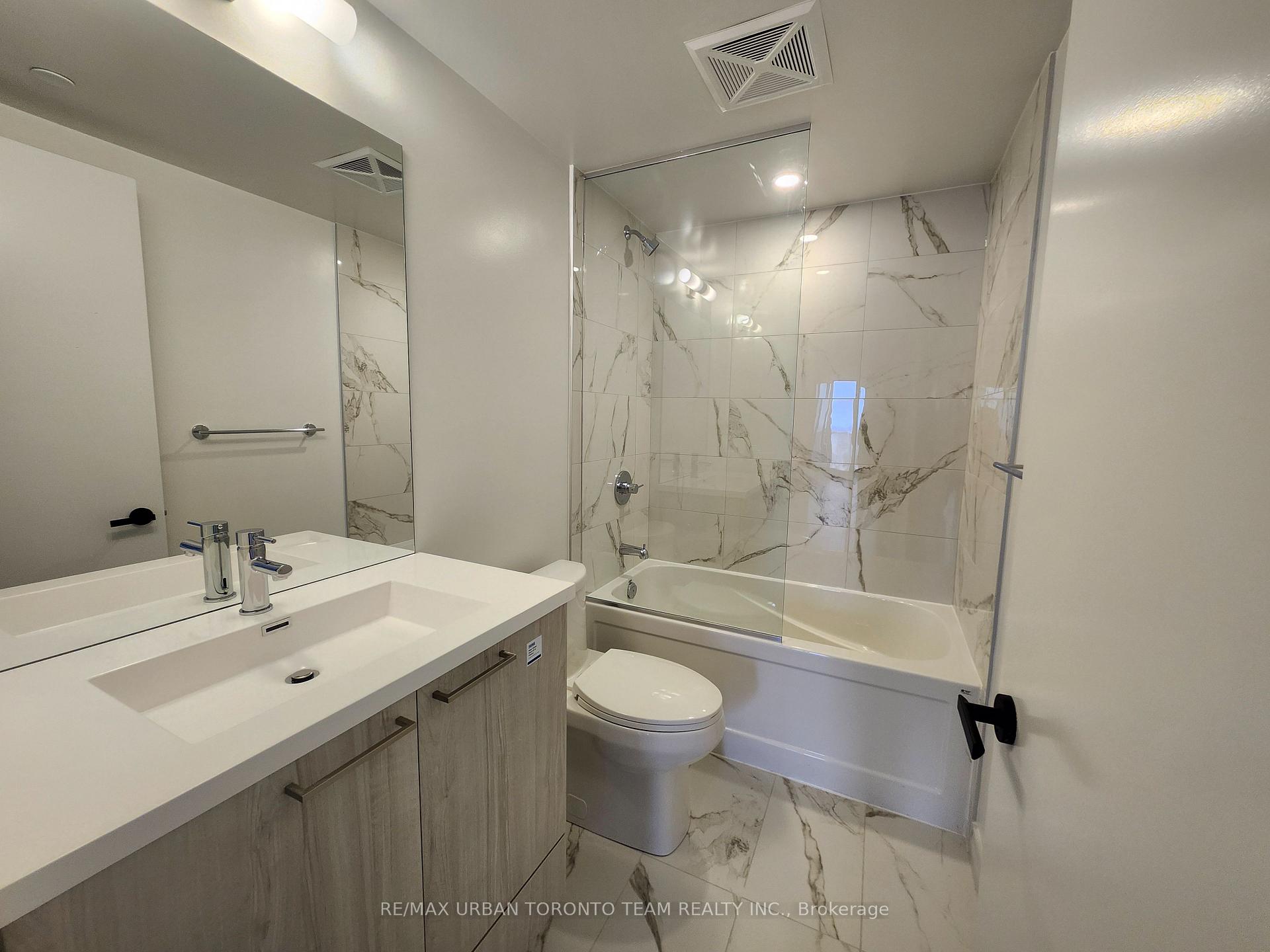 Photo 10 of Unit 2703, 195 Commerce Street, Vaughan, Vaughan Corporate Centre — HOMEH