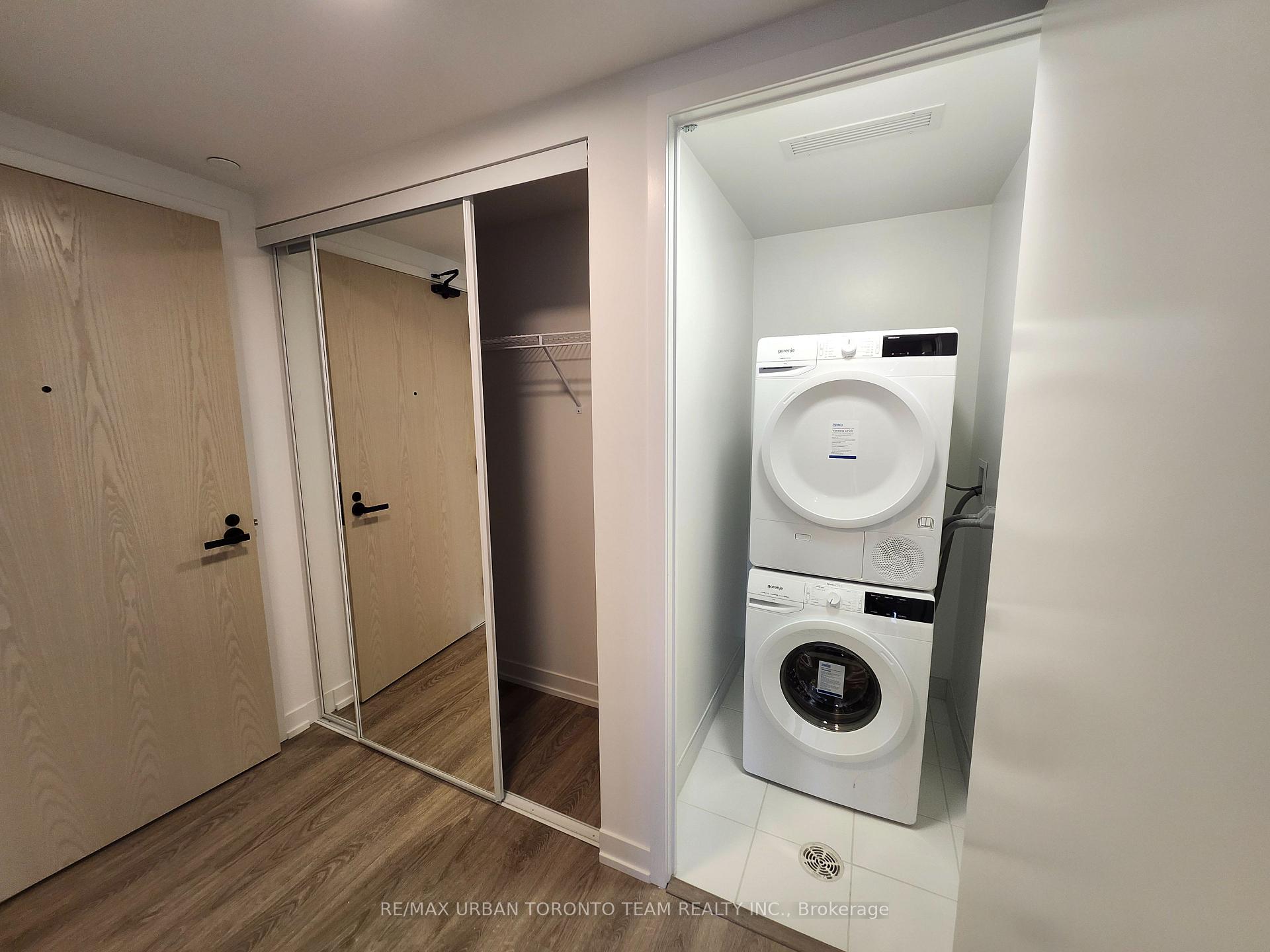 Photo 12 of Unit 2703, 195 Commerce Street, Vaughan, Vaughan Corporate Centre — HOMEH