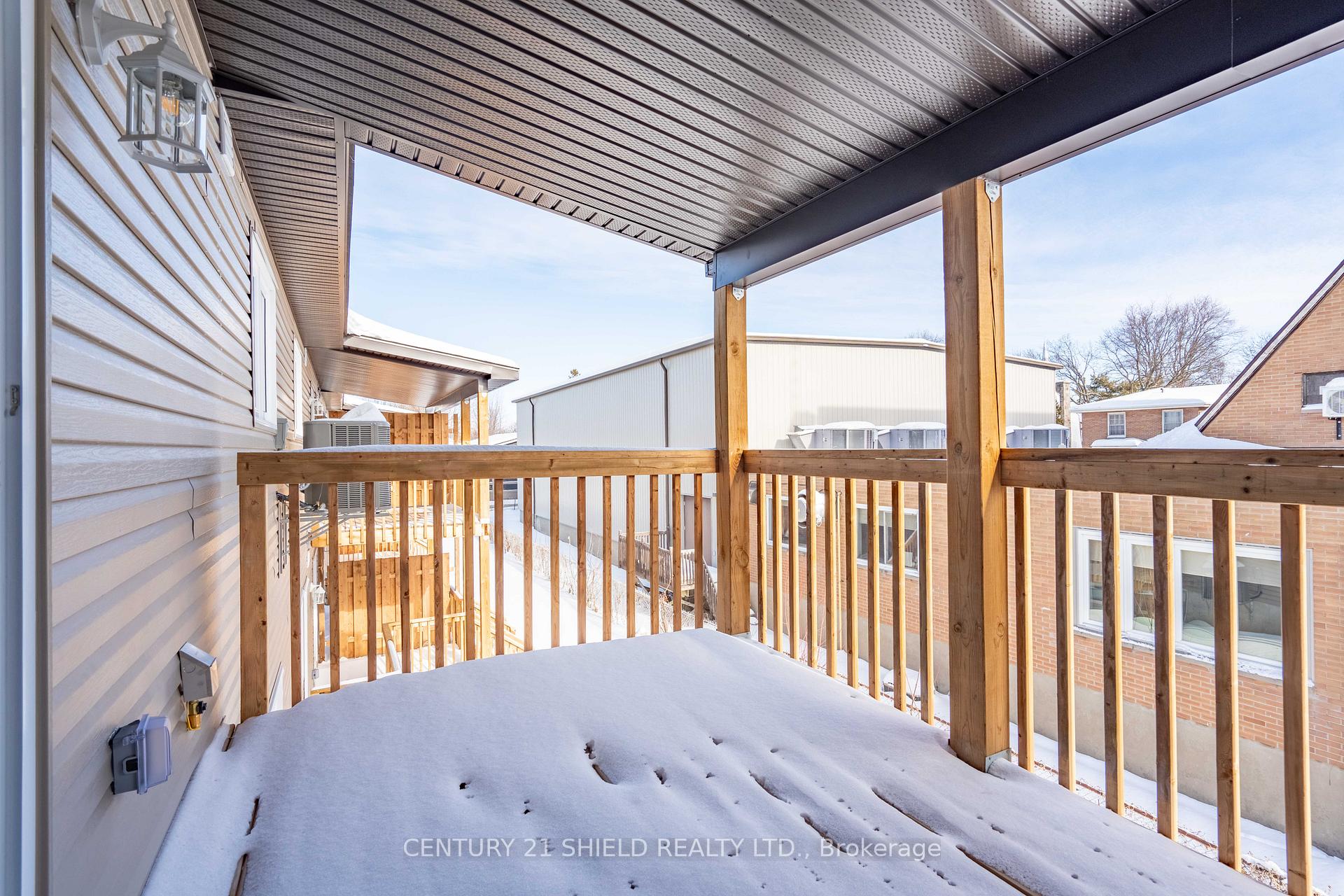 Photo 6 of Unit A, 303 Kooiman Avenue, Cornwall — HOMEH