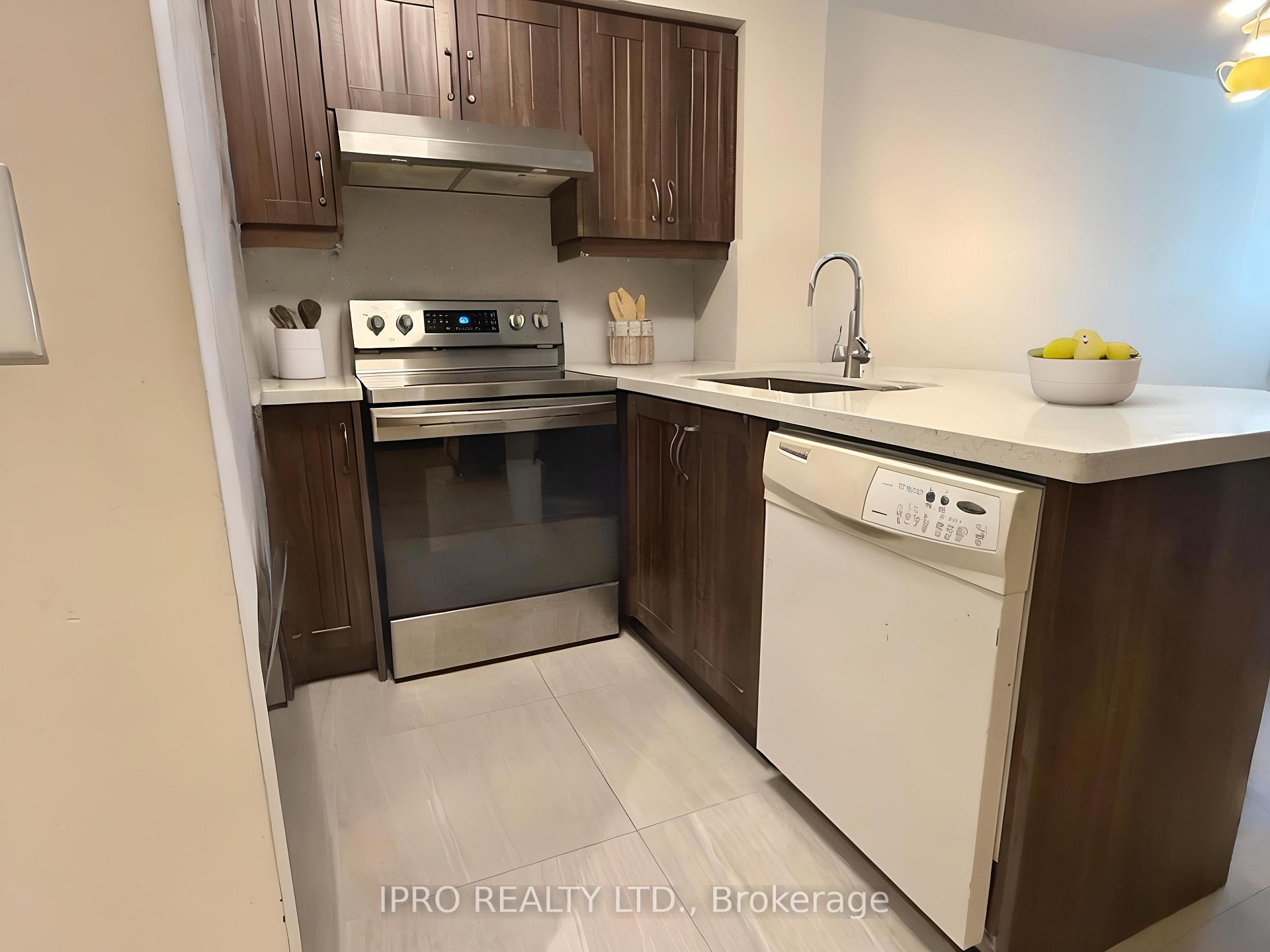 Photo 3 of Unit 710, 30 Clegg Road, Markham, Unionville — HOMEH