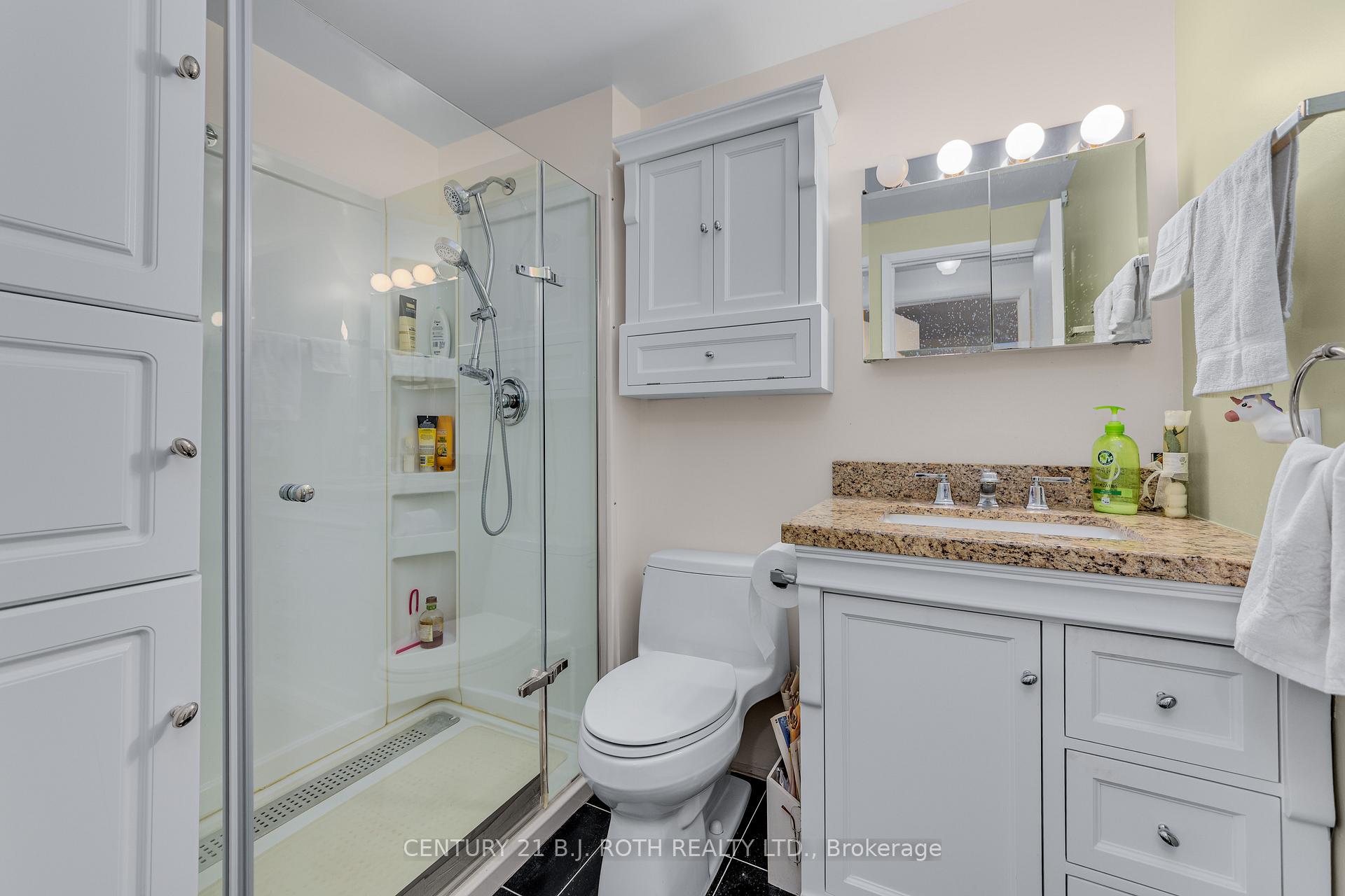 Photo 11 of 55a Chaucer Crescent, Barrie, Letitia Heights — HOMEH