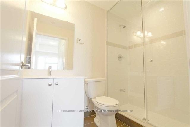 Photo 10 of Unit 417, 555 William Graham Drive, Aurora, Rural Aurora — HOMEH