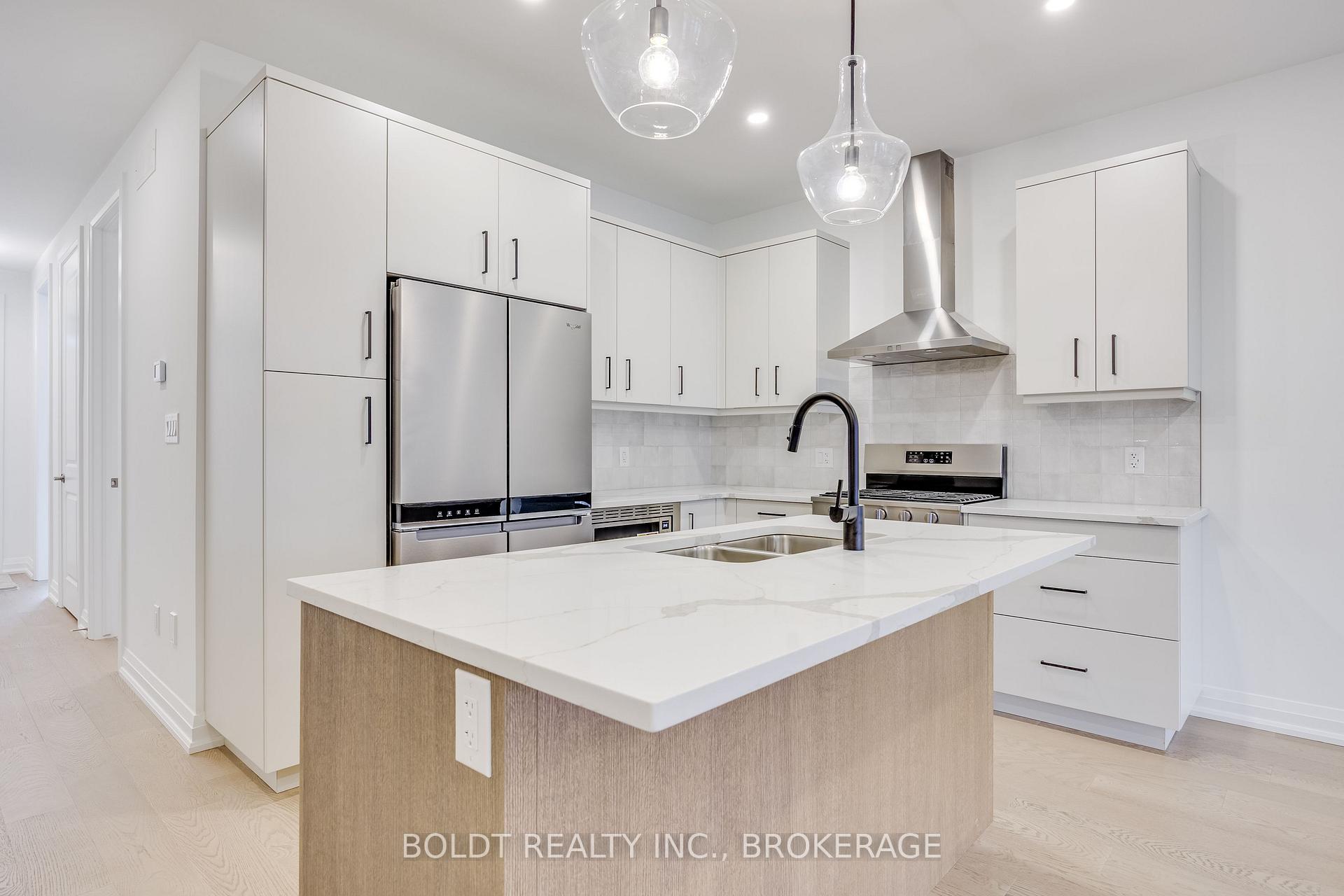 Photo 2 of Unit 7, 205 St. David's Road, Thorold, Confederation Heights — HOMEH