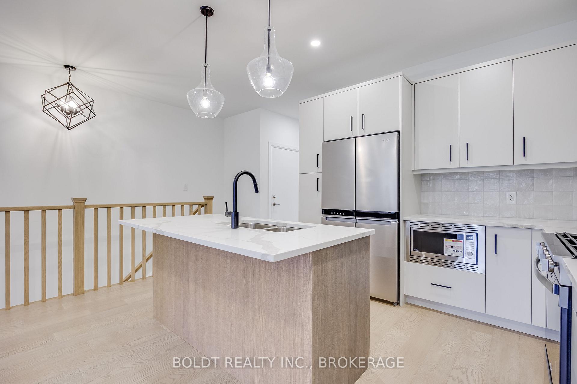 Photo 3 of Unit 7, 205 St. David's Road, Thorold, Confederation Heights — HOMEH