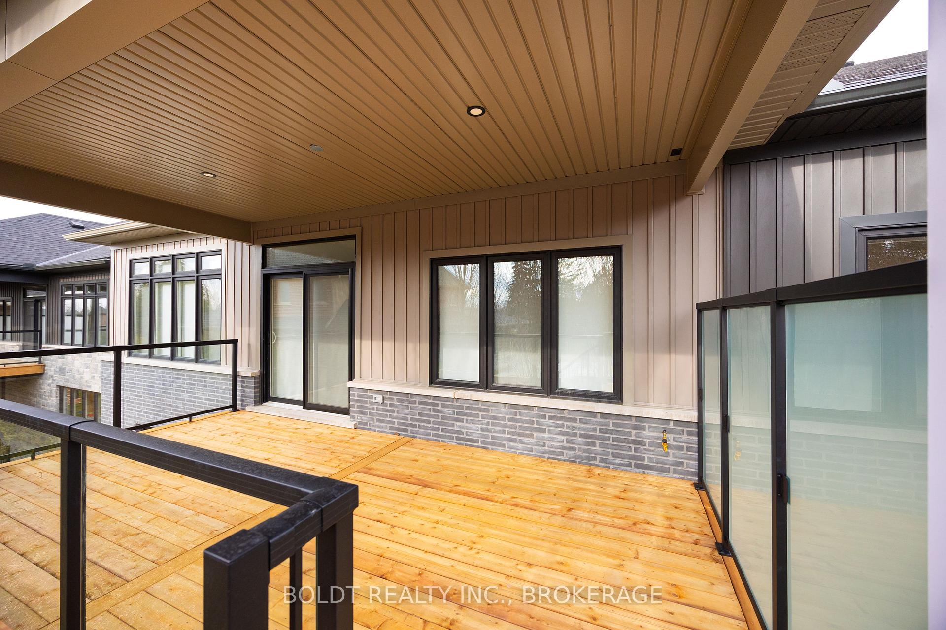 Photo 18 of Unit 7, 205 St. David's Road, Thorold, Confederation Heights — HOMEH