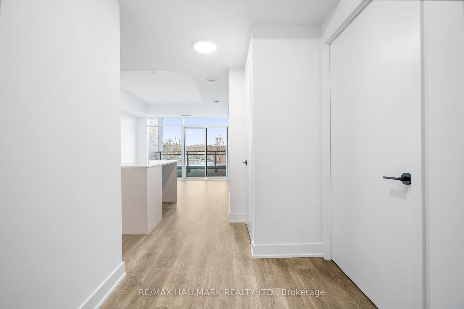 Photo 6 of Unit 405, 1285 Queen Street E, Toronto, Greenwood-Coxwell — HOMEH