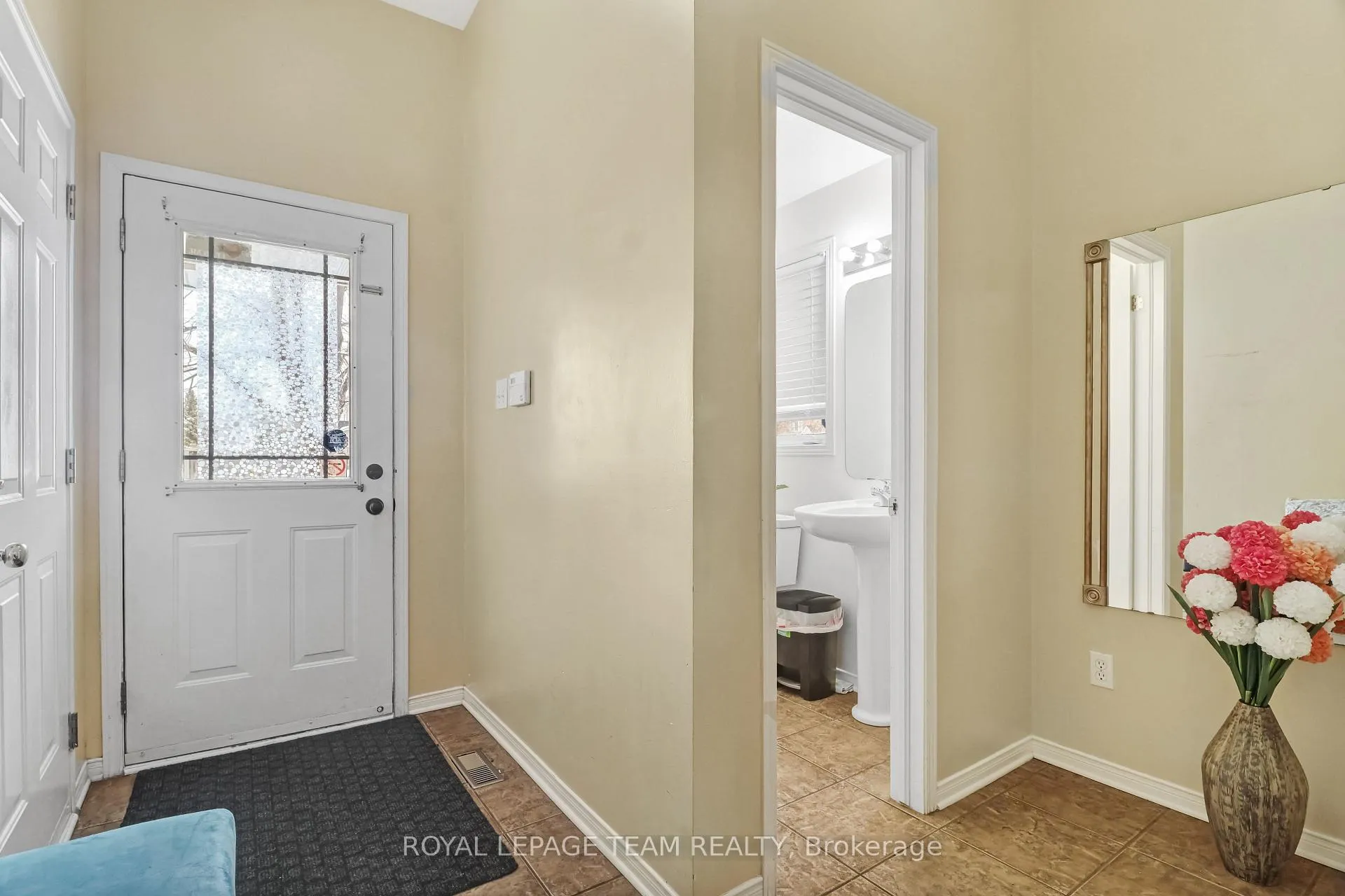 Photo 4 of 2362 Bois Vert Place, Ottawa, Avalon East — HOMEH