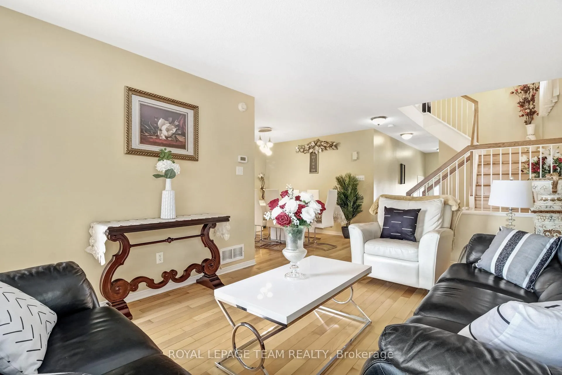 Photo 9 of 2362 Bois Vert Place, Ottawa, Avalon East — HOMEH