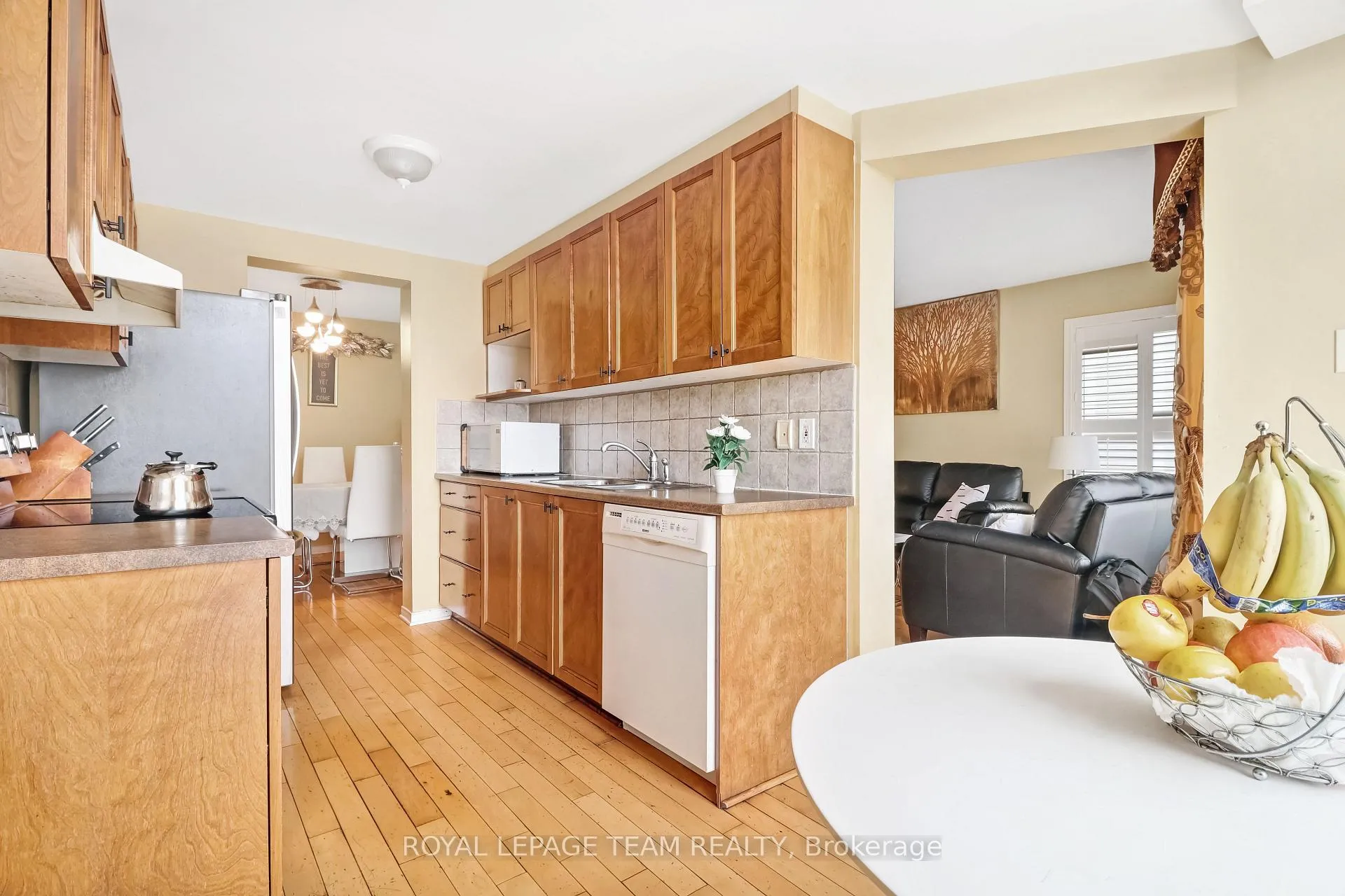 Photo 14 of 2362 Bois Vert Place, Ottawa, Avalon East — HOMEH