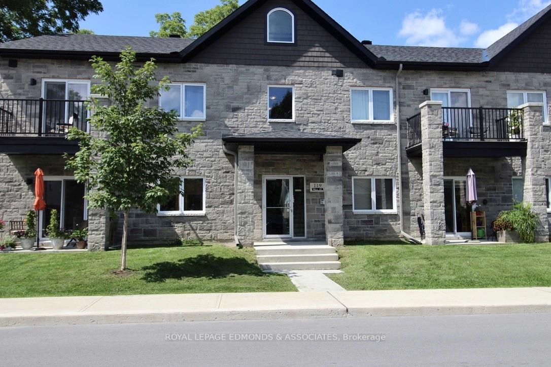Front of 119 Bell Street