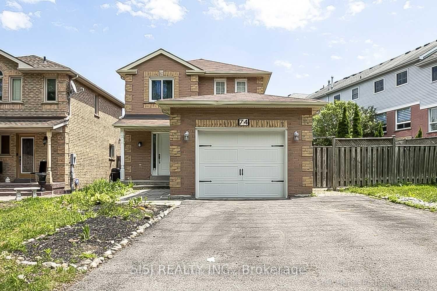 Photo 1 of 74 Covent Crescent, Aurora, Aurora Highlands — HOMEH