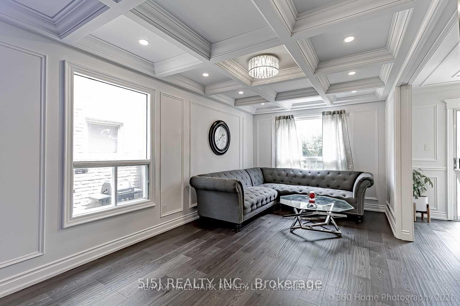 Photo 9 of 74 Covent Crescent, Aurora, Aurora Highlands — HOMEH