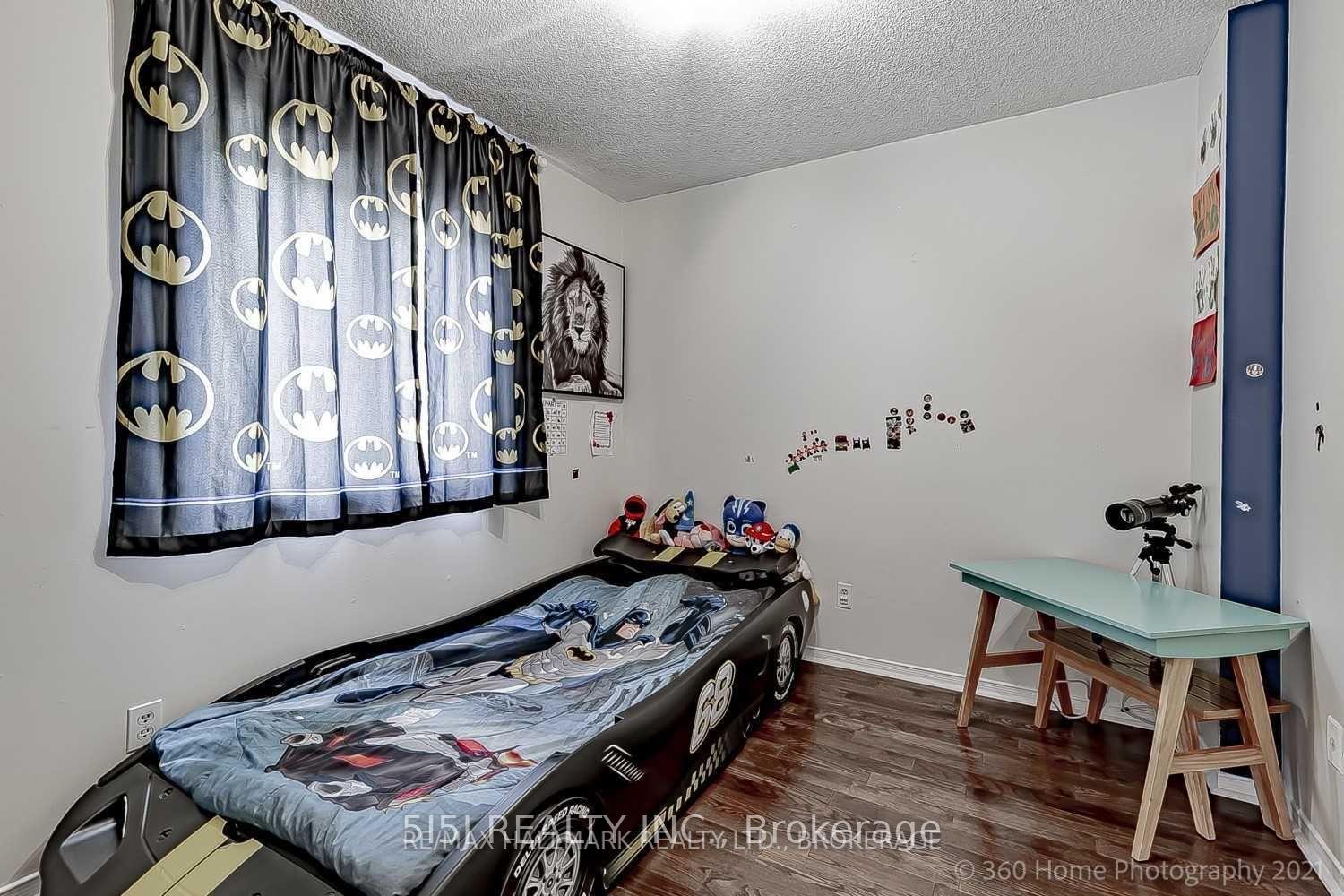 Photo 13 of 74 Covent Crescent, Aurora, Aurora Highlands — HOMEH