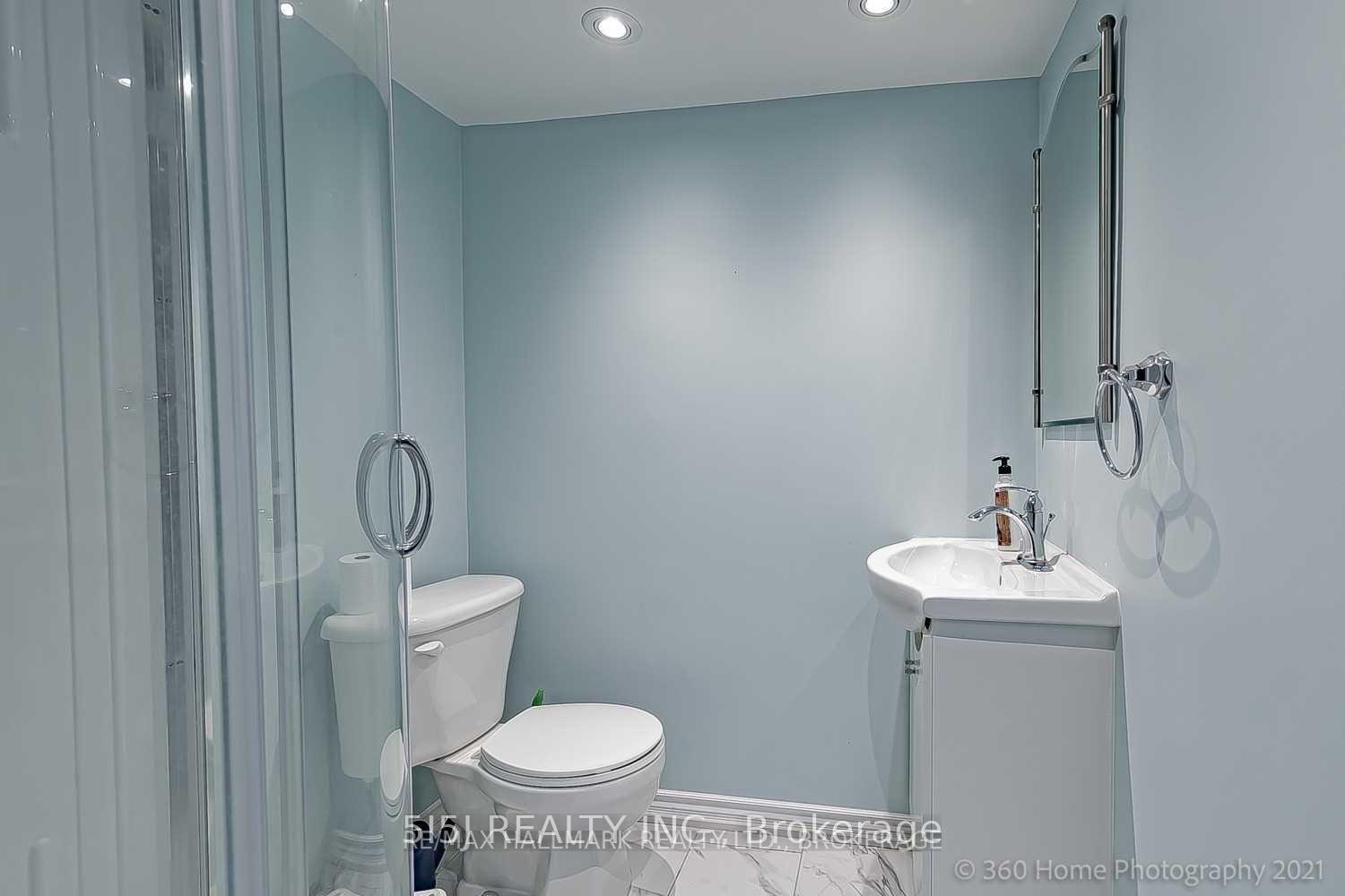 Photo 15 of 74 Covent Crescent, Aurora, Aurora Highlands — HOMEH