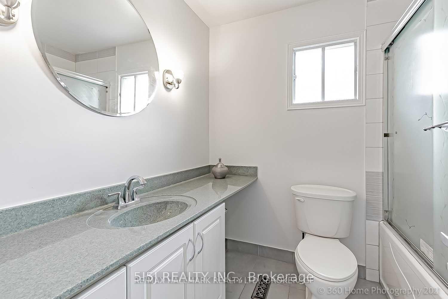 Photo 17 of 74 Covent Crescent, Aurora, Aurora Highlands — HOMEH