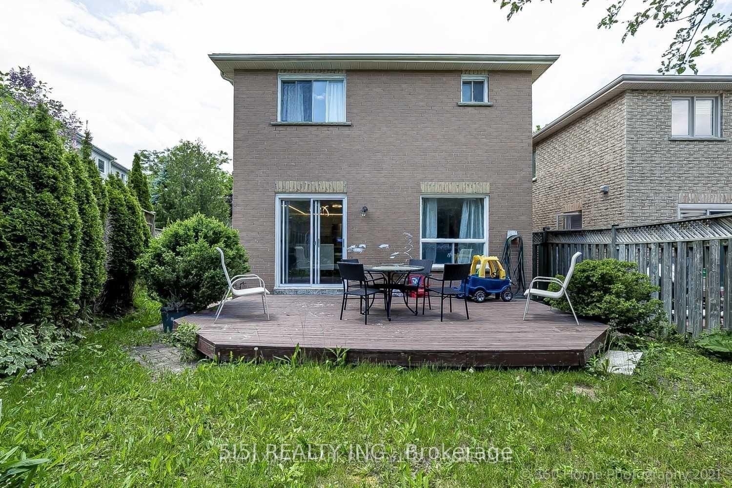 Photo 18 of 74 Covent Crescent, Aurora, Aurora Highlands — HOMEH