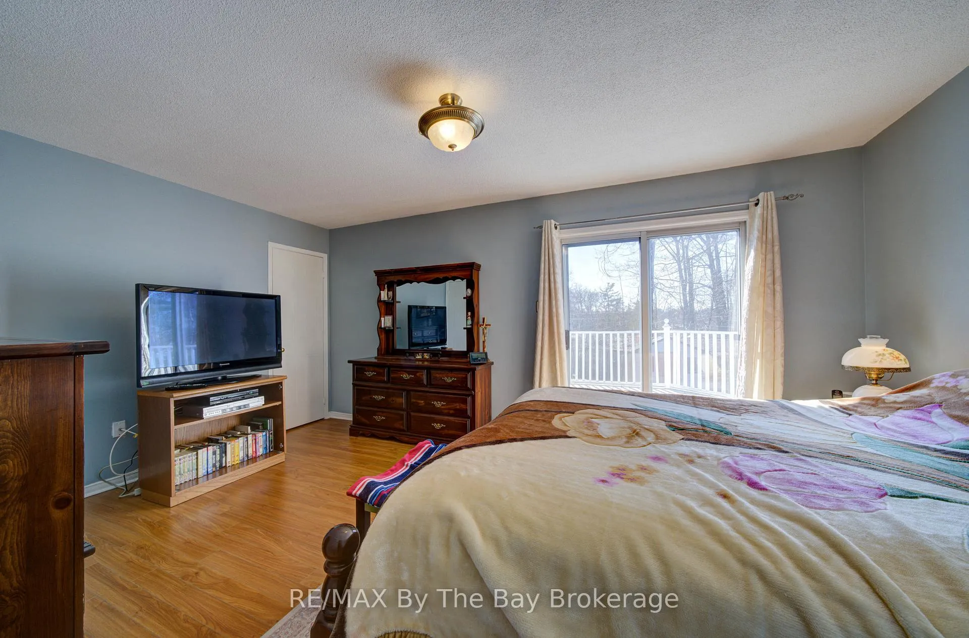 Photo 25 of 16 Glen Eton Road, Wasaga Beach — HOMEH