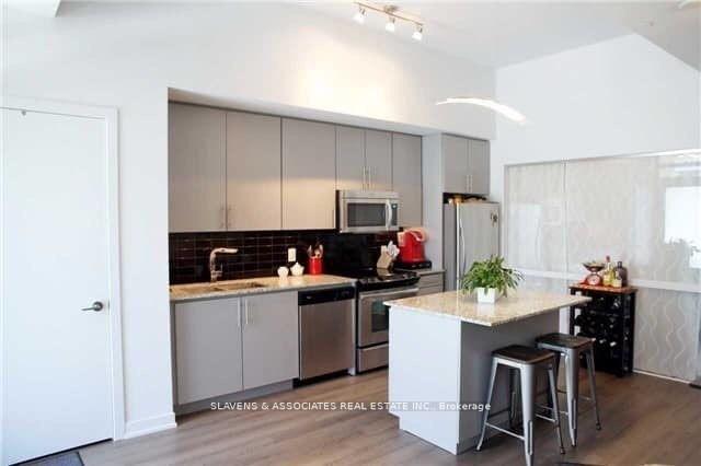 Photo 6 of Unit 104, 60 Berwick Avenue, Toronto, Yonge-Eglinton — HOMEH