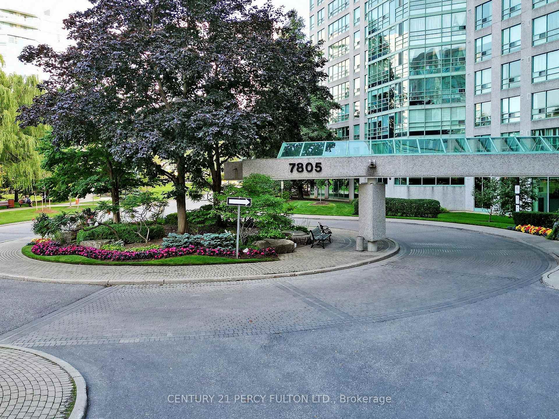Front of Unit #625, 7805 Bayview Avenue