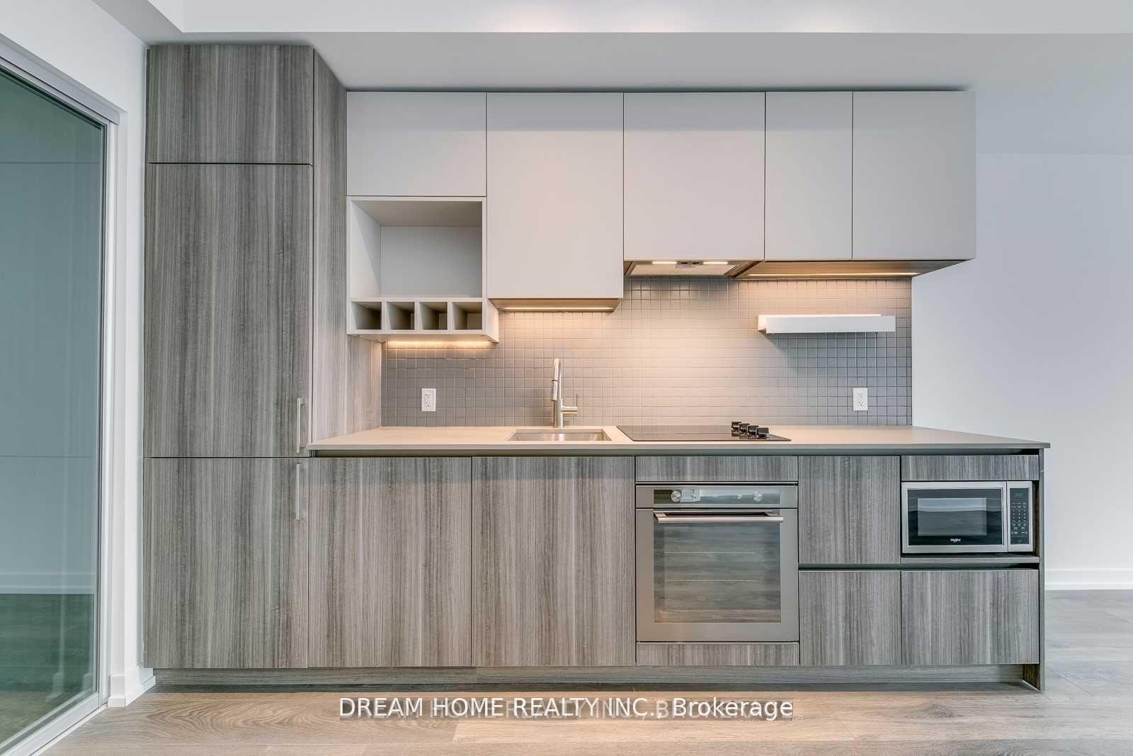 Photo 3 of Unit 2808, 898 Portage Parkway, Vaughan, Vaughan Corporate Centre — HOMEH