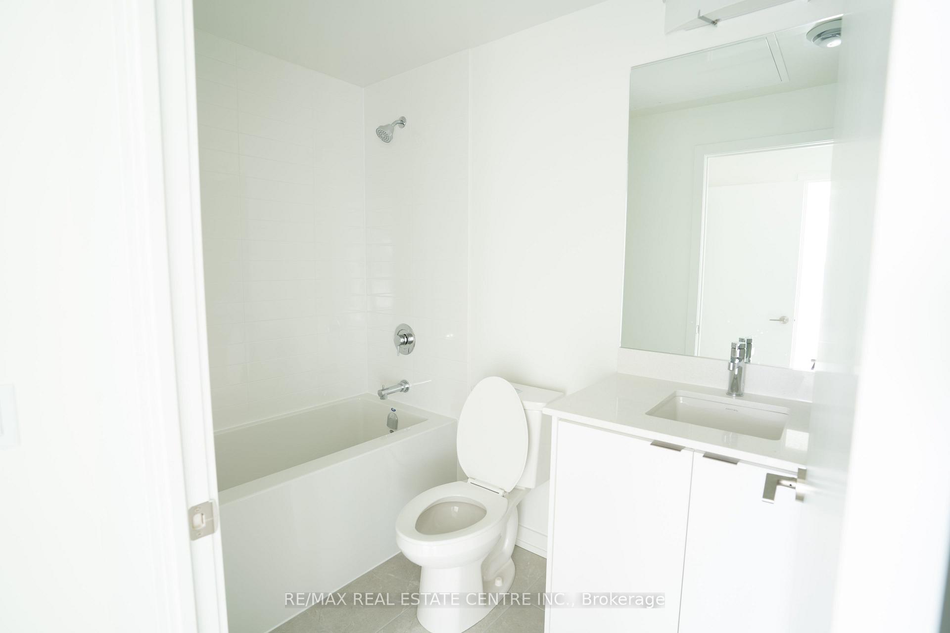 Photo 9 of Unit 1304, 55 Duke Street W, Kitchener — HOMEH
