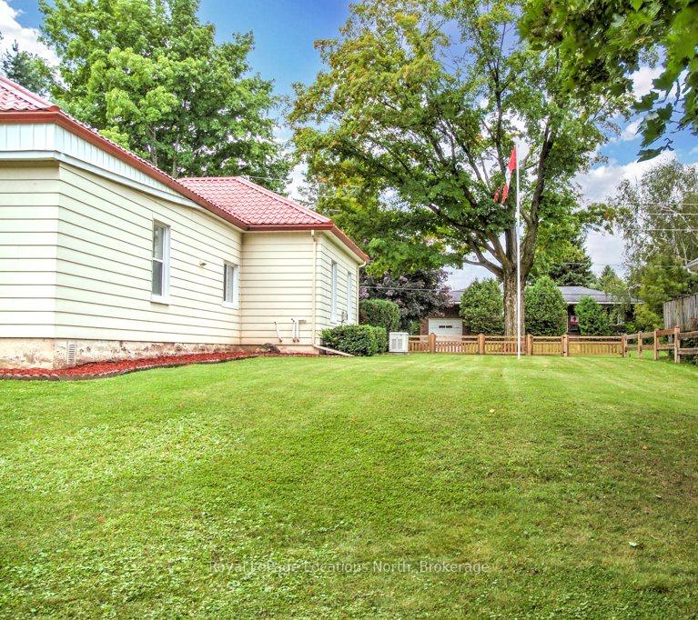 Photo 3 of 16 Alfred Street E, Blue Mountains — HOMEH